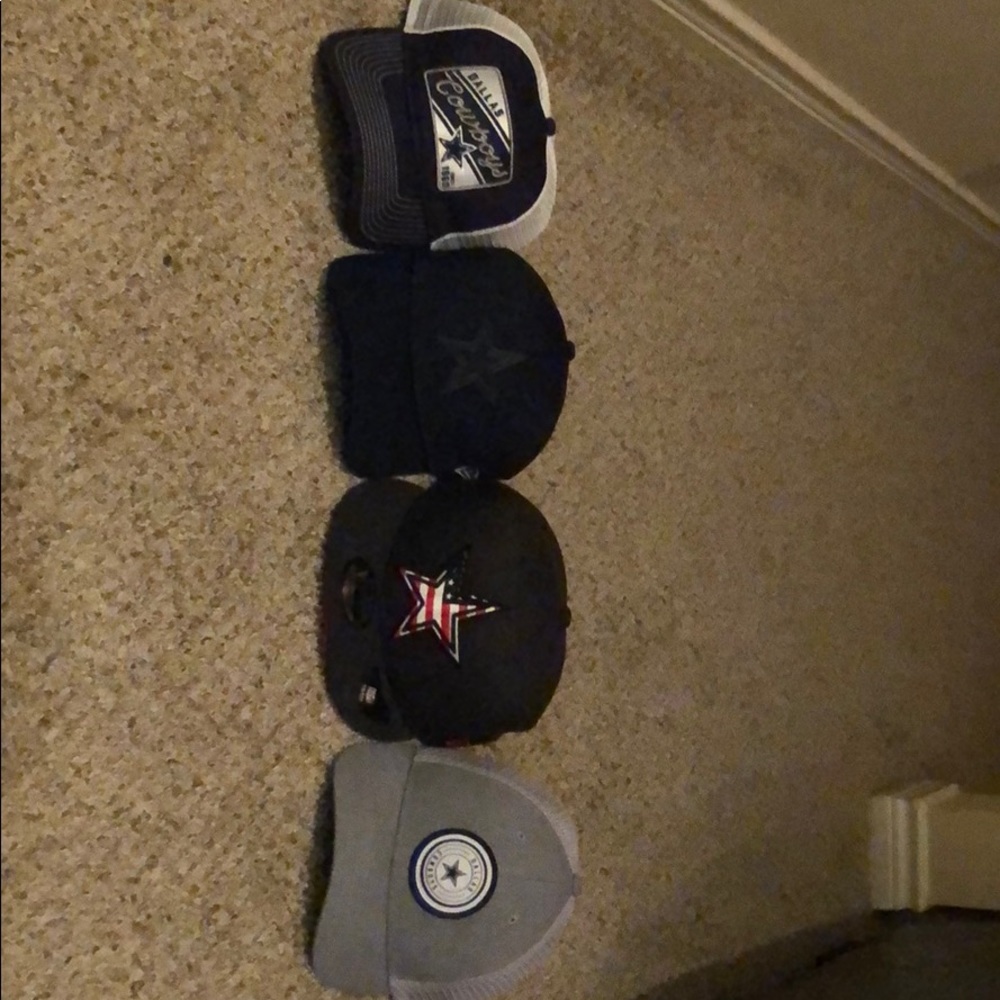 Dallas Cowboy hat pack